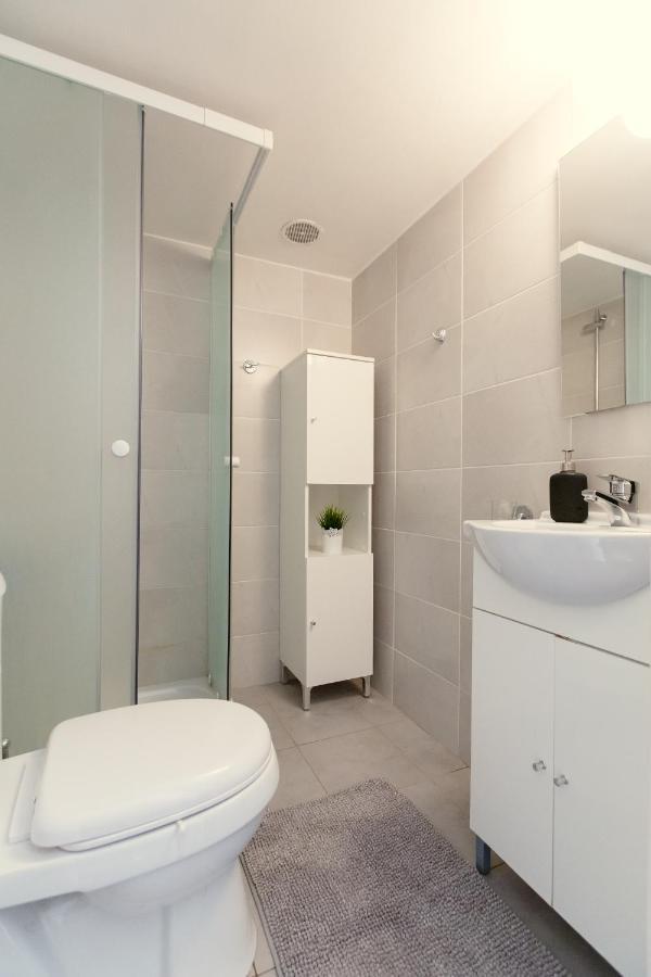 Furnished Seafront Studio Larnaca Dış mekan fotoğraf